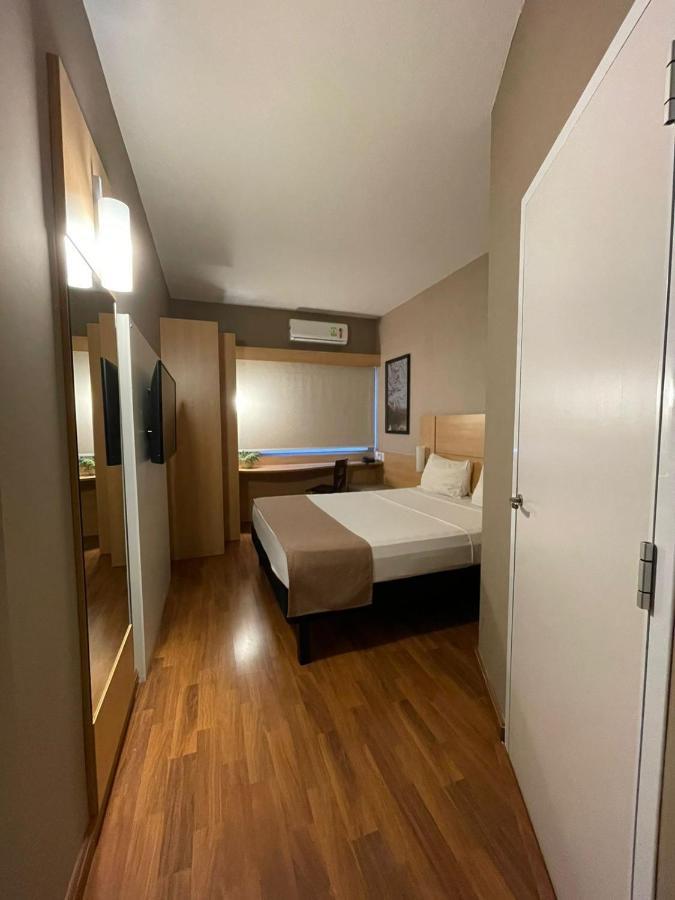 Hotel Oeste Plaza Andradina Exterior photo